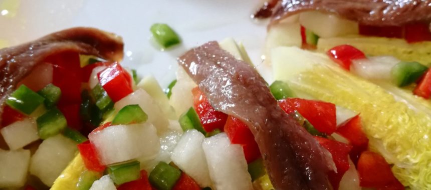 Lettuce hearts with anchovies and melon vinaigrette