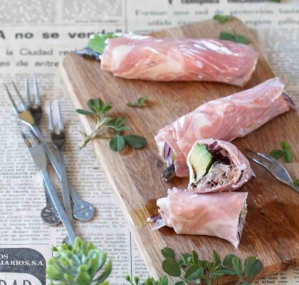 Stuffed pork rolls with small sardines and avocado